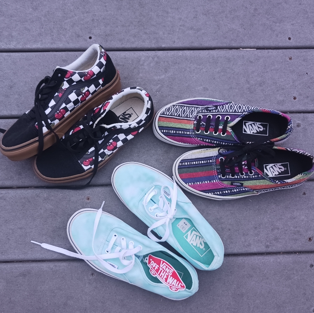 Vans Bundle: Awesome Deal 4 Rare Vans